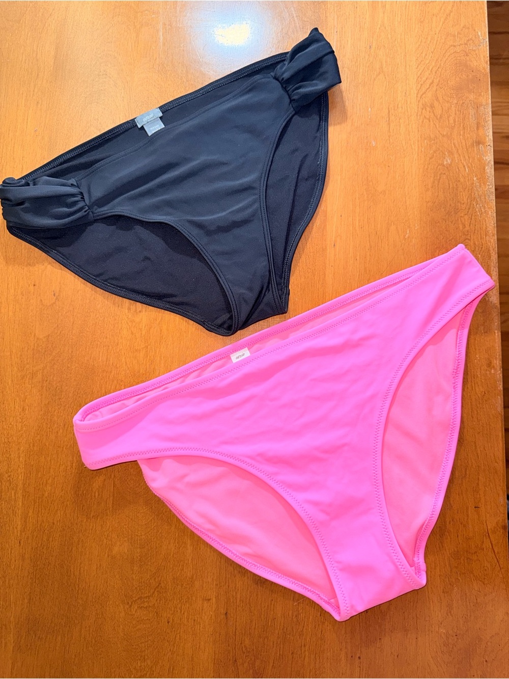 Aerie Black / Pink Bikini Bottoms L